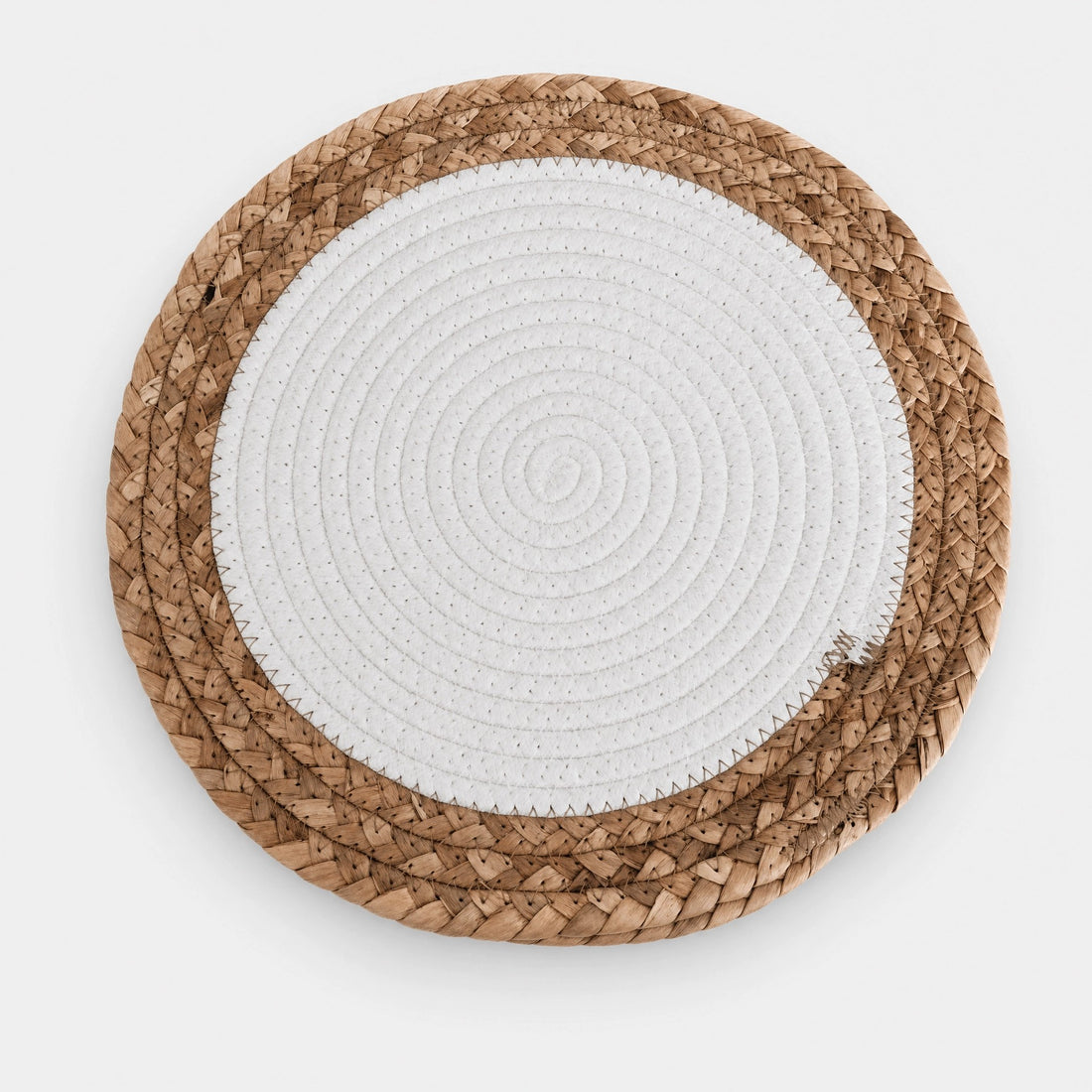 Round Woven Placemant - White Set of 4